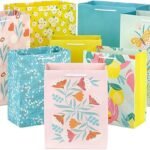 Hallmark Spring Gift Bags in Assorted Sizes (8 Bags: 4 Medium 9